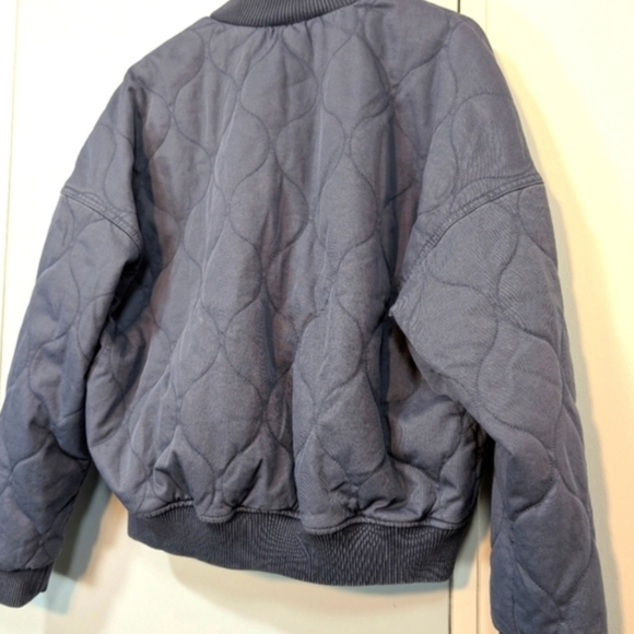 UNIVERSAL THREAD Faded Blue Quilted Bomber Jacket - Size M – NWT - Picture 4 of 11